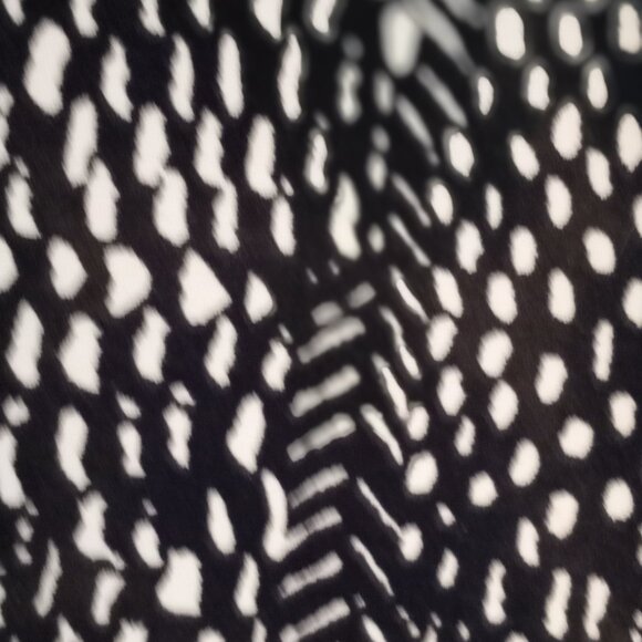 'Rafaella Petite' Pencil Skirt with pockets Size 10P Black/Cream NWOT - Picture 3 of 15